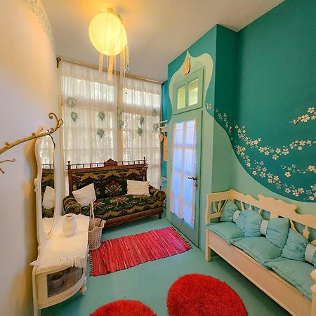 德布勒森 Feher Tulipan Apartman酒店 外观 照片