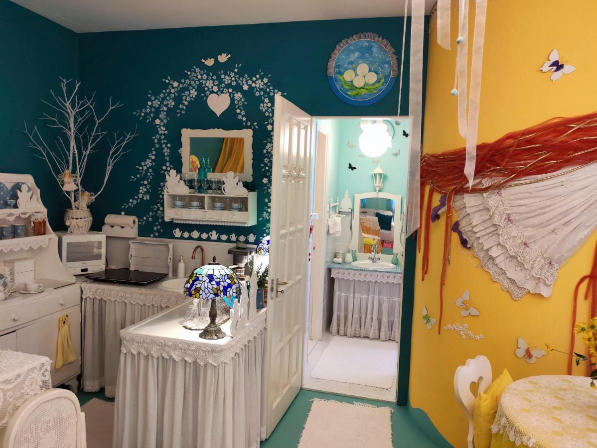 德布勒森 Feher Tulipan Apartman酒店 外观 照片