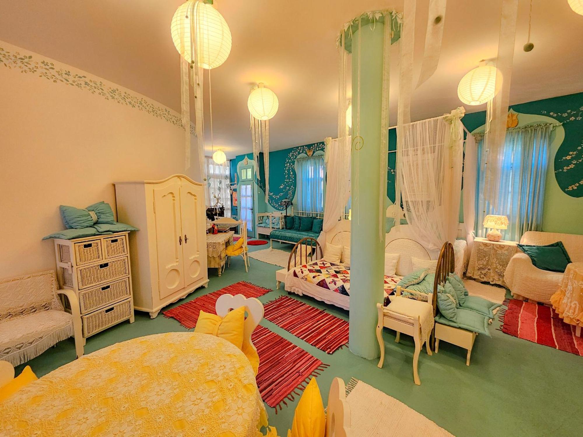 德布勒森 Feher Tulipan Apartman酒店 外观 照片