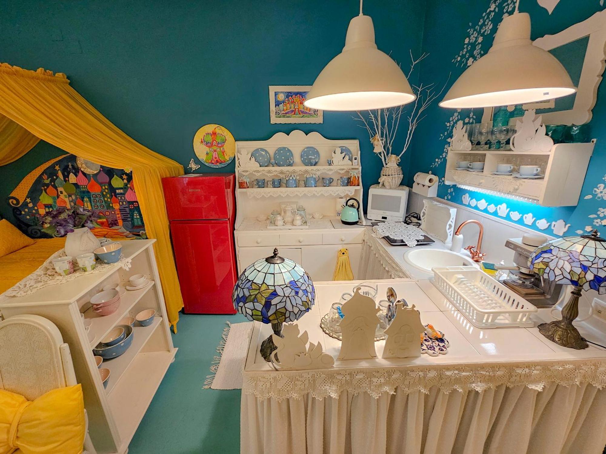 德布勒森 Feher Tulipan Apartman酒店 外观 照片